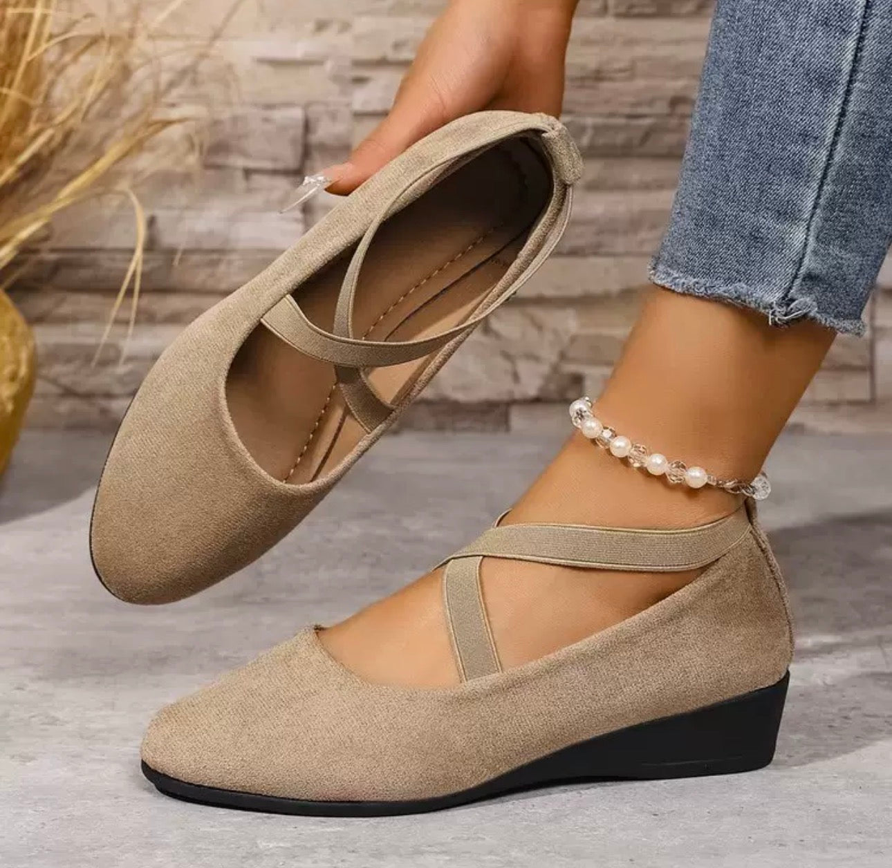Closed Wedge Heel Ballerina Flats
