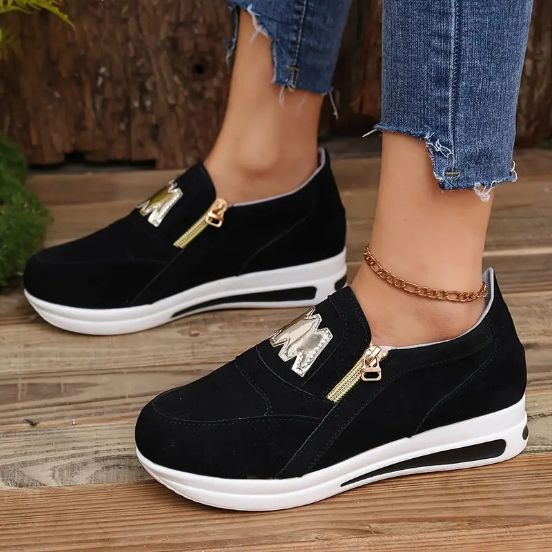Women's casual platform slip-on sneakers