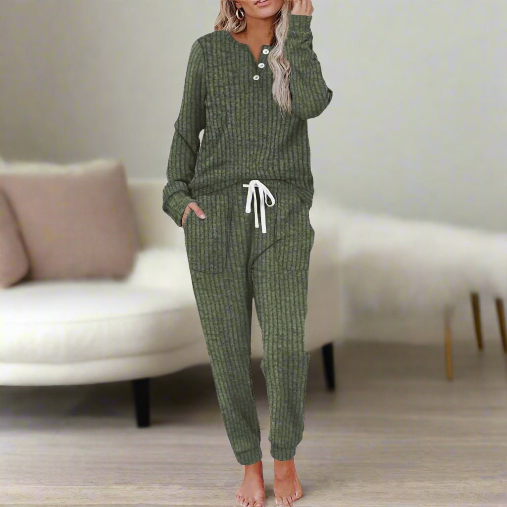 Aure Paris – Cozy Two Piece Loungewear Set