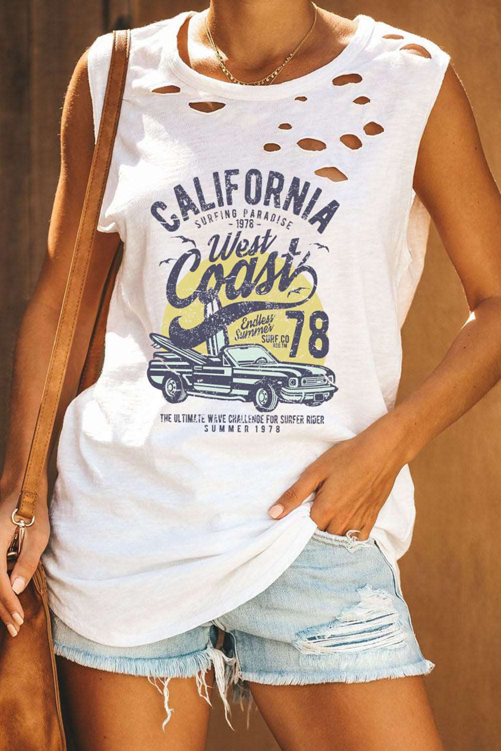 Broken Hole Detail Sleeveless Crew Neck Tank Top