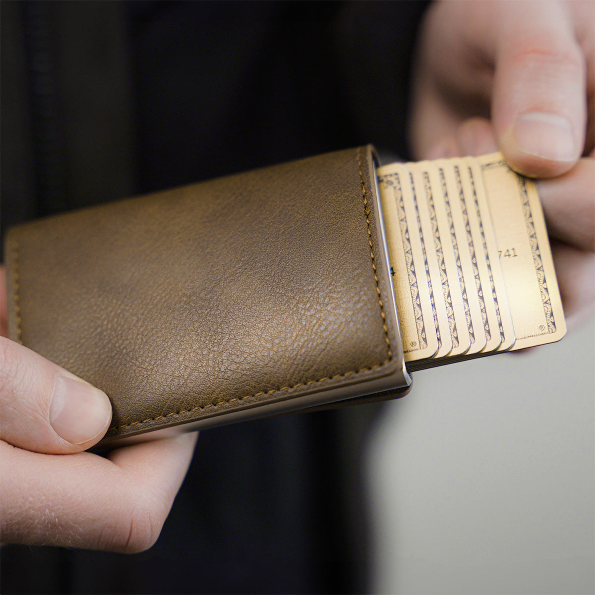 Slim Pop-Up RFID Aluminum Wallet